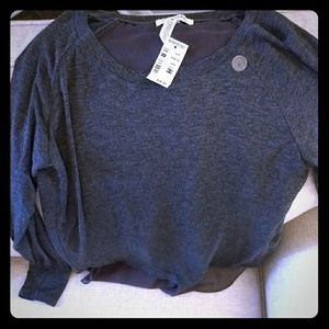 Women's medium top